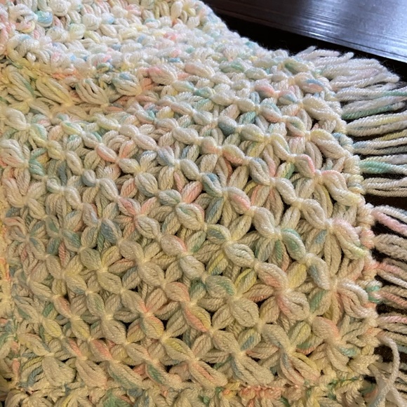 Handmade baby blanket afghan - Picture 4 of 4